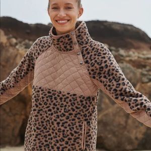 Asymmetrical Snap-Up Fleece Brown Leopard Print